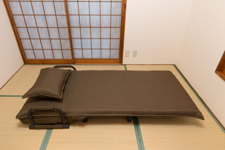 Bedroom 3, South Window Onna-son, Onna