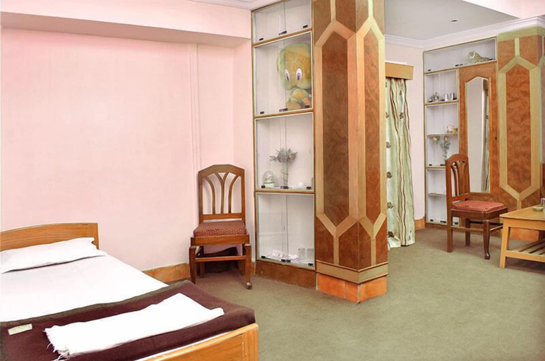 Bedroom 2, Hotel Yashoda International, Deoghar