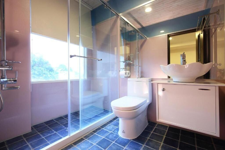 Bathroom 5, Rose Garden B&B, Hualien