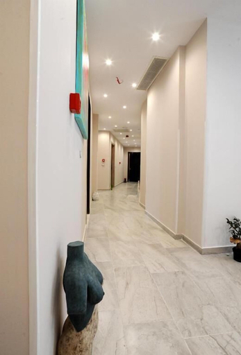 Others 5, Afrodite Suites, Sarandës