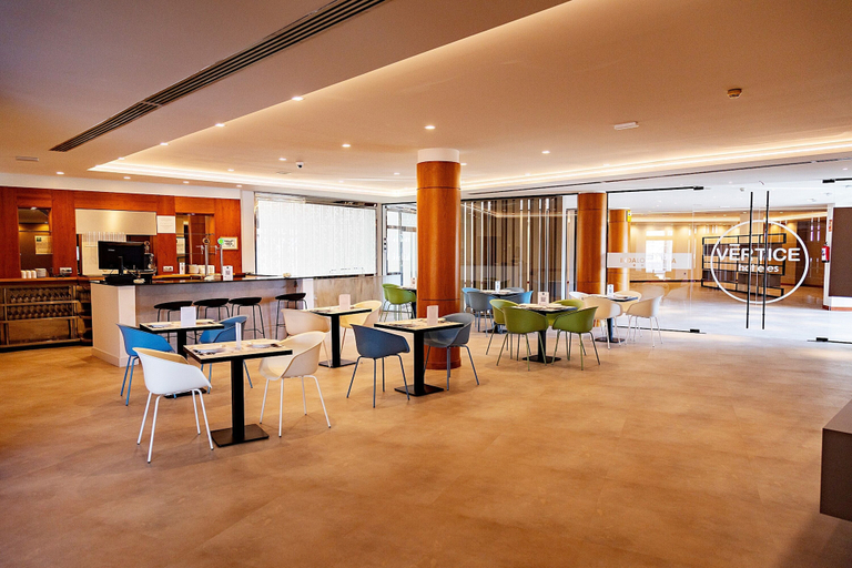 Food & Drinks 5, Hotel Vértice Índalo Almería, Almería