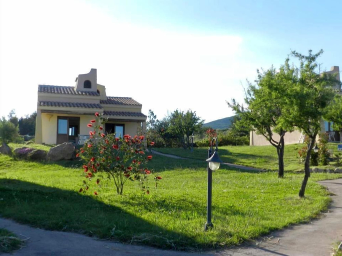 Exterior & Views 2, Family Rooms Budoni, Nuoro
