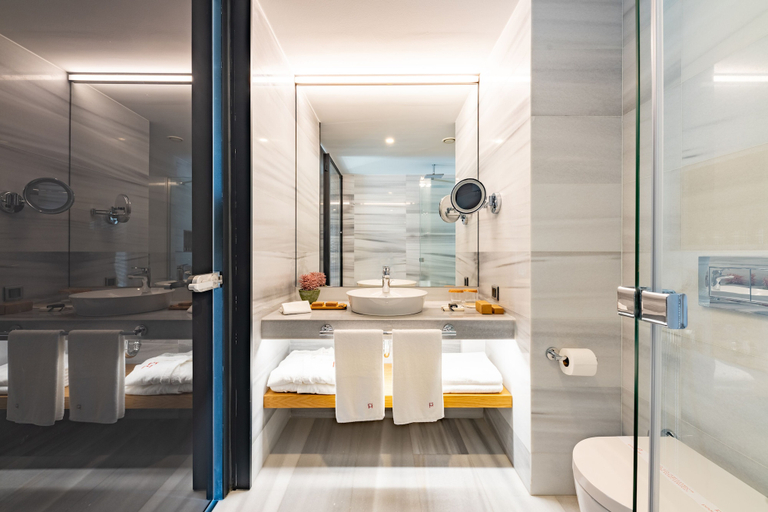 Bathroom 5, Pınar Otel, Erdek