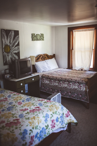 Bedroom 3, Mt. Rainier Ranch, Lewis