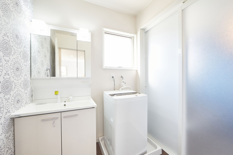 Bathroom 3, villa PILINA, Motobu