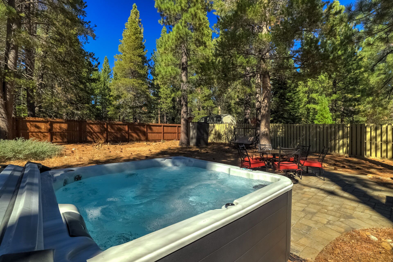Sport & Beauty 5, Grizzly Cottage, El Dorado