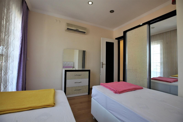 Bedroom 2, Kemer Residence 2, Kemer