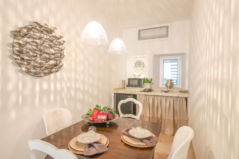 Others 4, TD Dimora Arcadia with Breathtaking Sea View, Bari