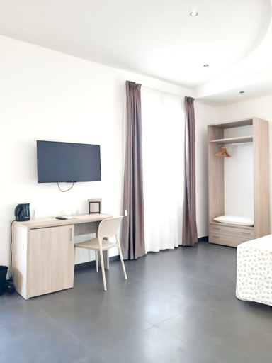 Bedroom 5, Ripamonti BnB, Milano