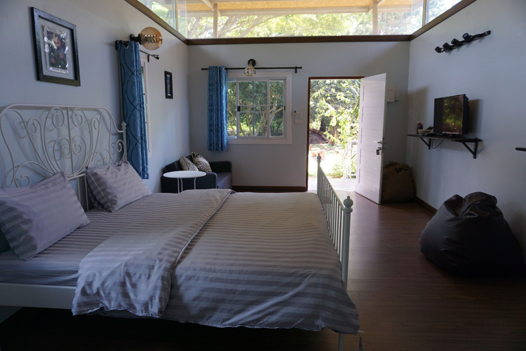 Bedroom 2, Sonseesaed Farm, Phu Rua