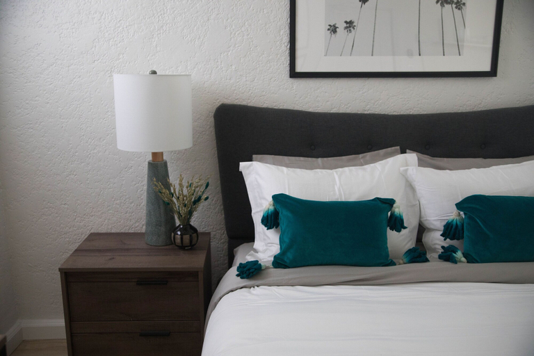 Bedroom 3, Charming Studio in Beverly Boulevard! Sleeps 2!, Los Angeles