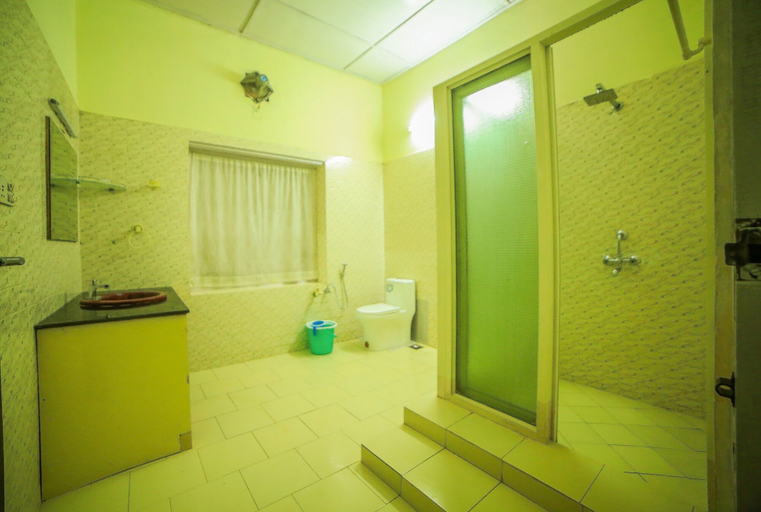 Bathroom 4, Ripon Heritage Bungalow, Wayanad