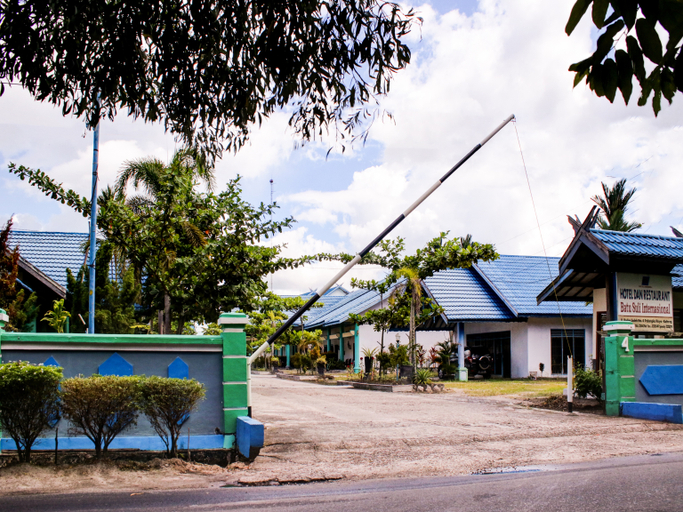 Exterior & Views 1, OYO 92290 Hotel Permata Sari, Gunung Kidul