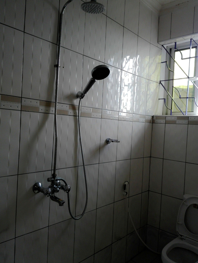 Bathroom 3, Naam Suite Motel - Adults Only, Ilala
