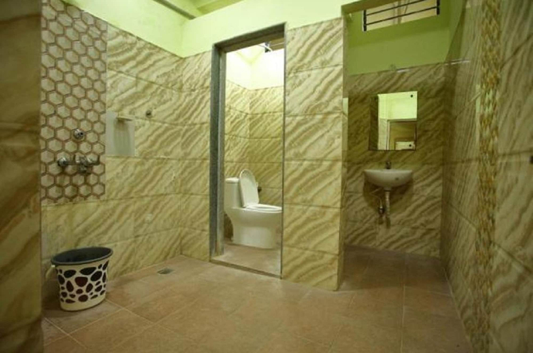 Bathroom 3, Shiva Residency, Tiruvannamalai