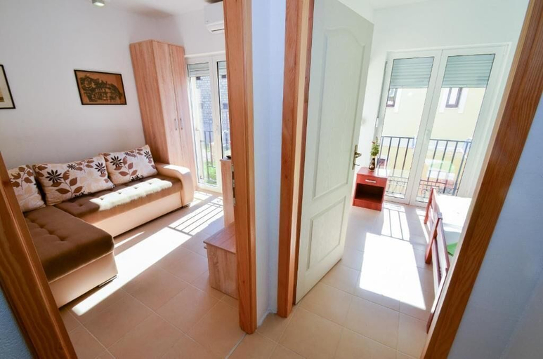 Bedroom 2, Guest house Anlave