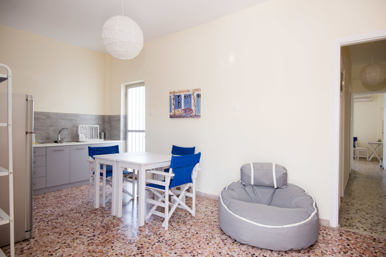 Others 4, Spacious apartment on the beachfront, Peloponnese