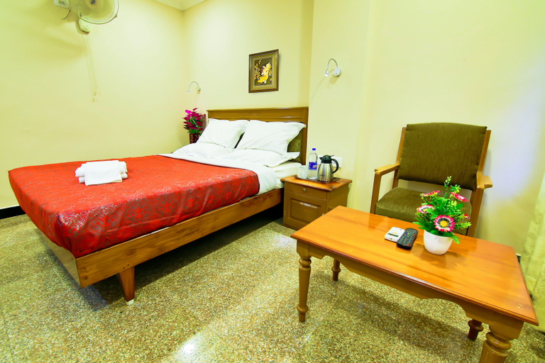 Bedroom 4, Hotel Excellency, Ernakulam