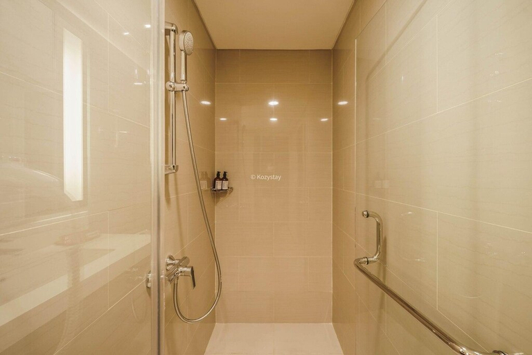Bathroom 5, Sonata by Kozystay, South Jakarta