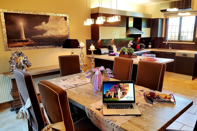 Food & Drinks, Villa Carlos, West Greece