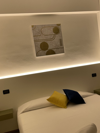 Bedroom 3, Oasi Park Hotel, Catania