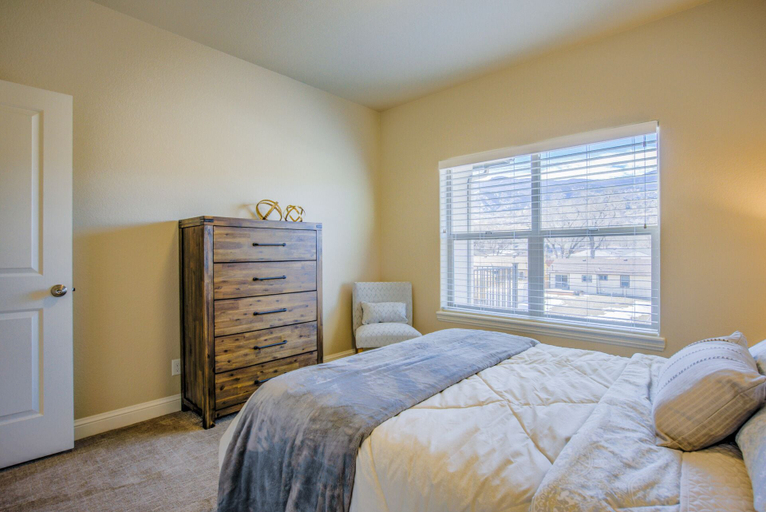 Bedroom 3, 8BD Mnt Viewsgarden Of The Godslarge Groups, El Paso