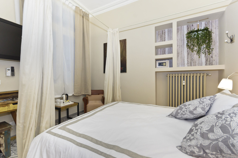 Bedroom 3, B&B Tohouse Deluxe, Torino