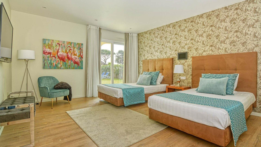Bedroom 2, 10 Bed Villa - Pool - Gym - Garden - Yacht Option, Loulé