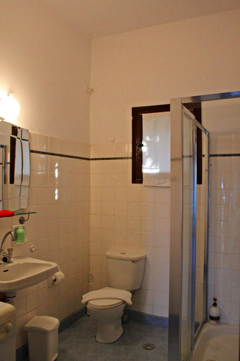 Bathroom 4, Villa Magnolia, Thessaly