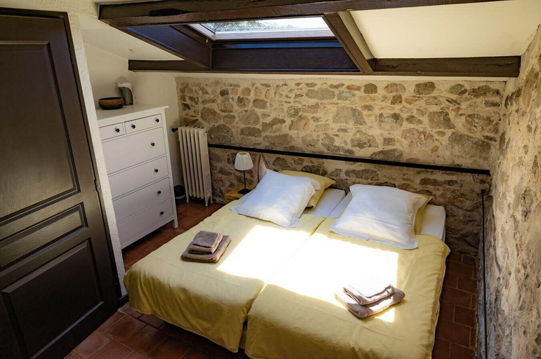 Bedroom 4, Fleur de Lys Fayence, Var