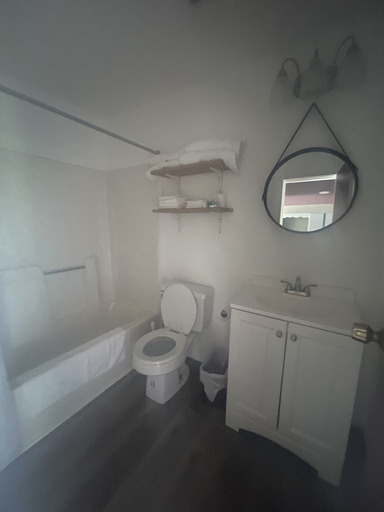 Bathroom, Rainbow Golf Club, Greene