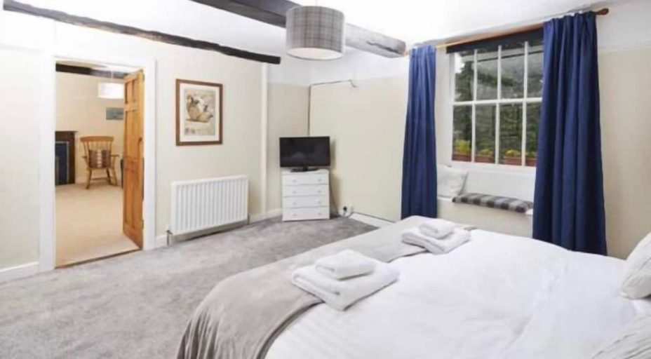 Bedroom 3, The Red Lion, Cumbria