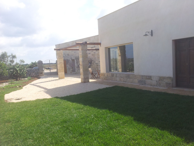 Exterior & Views 2, Falcon Home Resort, Lecce