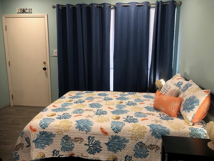 Bedroom 3, 530 Sunsuite, Beaufort
