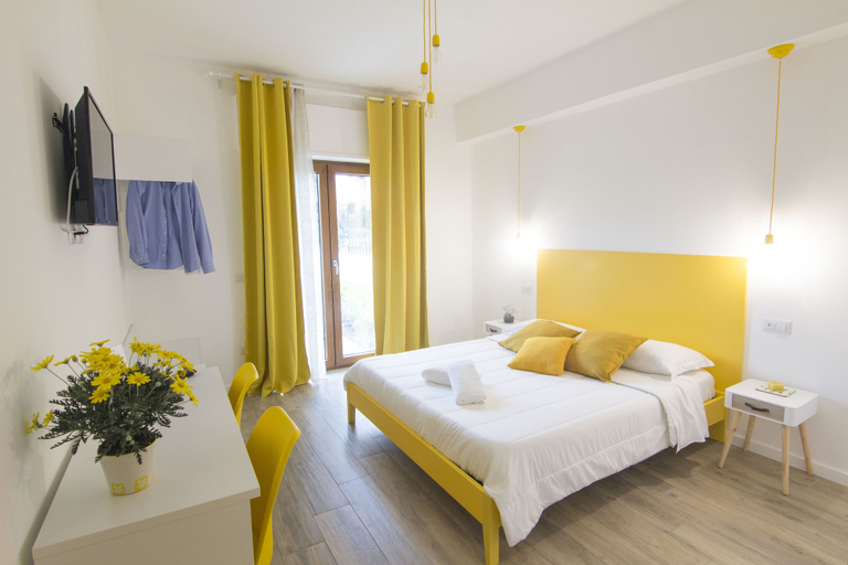 Bedroom 2, Maison Ligea, Napoli