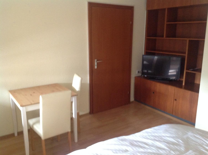 Bedroom 3, Hotel - Pension Schlossgarten, Kaiserslautern