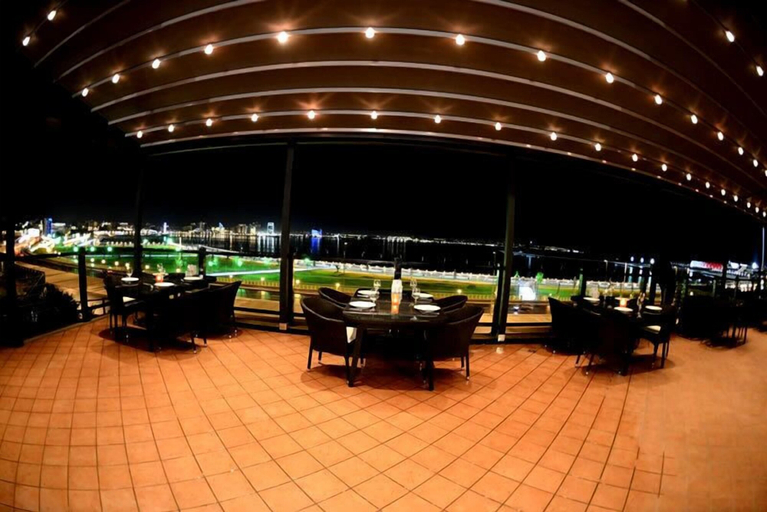 Food & Drinks 5, Riviera Hotel, Baku