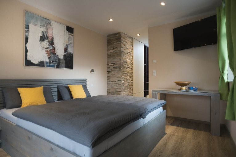 Bedroom 5, Anno Domini 1716 Boutique Hotel, Main-Spessart
