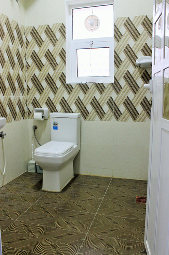 Bathroom, Tiwi Sunrise, Sur