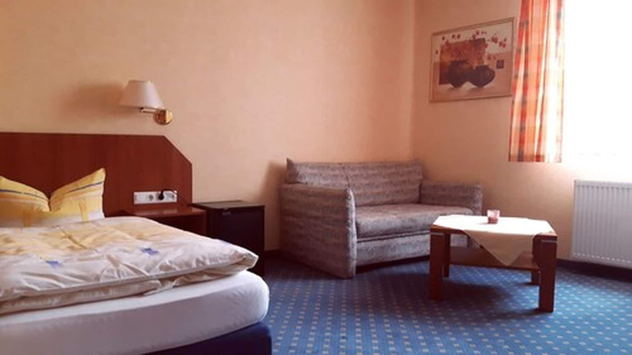 Bedroom 4, Hotel Evabrunnen, Bautzen