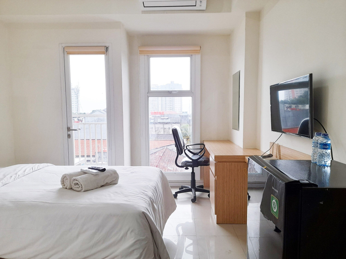 Bedroom 2, Compact Studio Parahyangan Residence Apartment near UNPAR By Travelio, Bandung