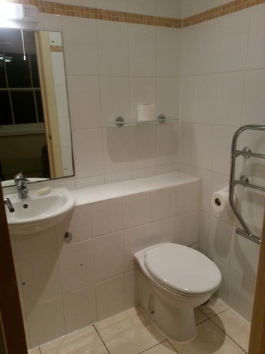 Bathroom 2, Berkeley Court Hotel, London