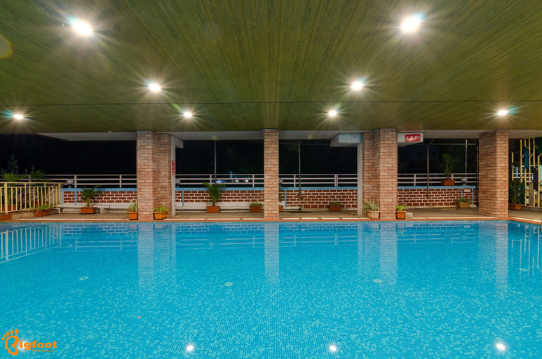 Sport & Beauty 5, White House Beach Resort, Raigarh