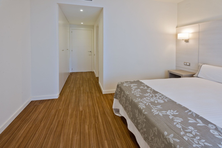 Bedroom 3, Apartamentos Norte 14, Tarragona