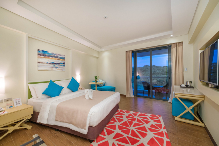 Bedroom 3, Savoy Hotel Boracay near Newcoast Beach, Malay