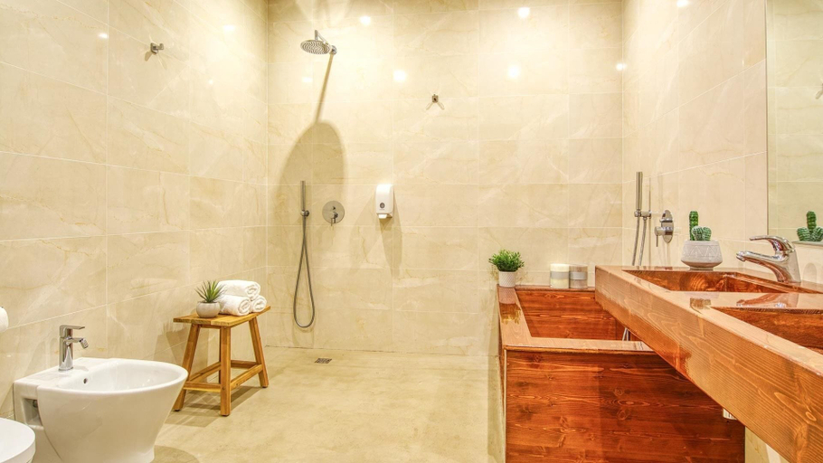 Bathroom 3, 10 Bed Villa - Pool - Gym - Garden - Yacht Option, Loulé