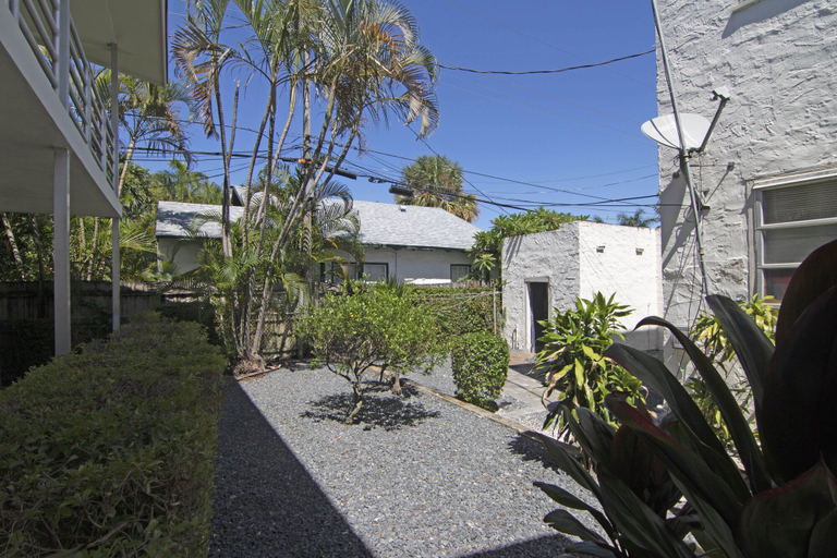Exterior & Views 2, Walton Villas 1, Palm Beach