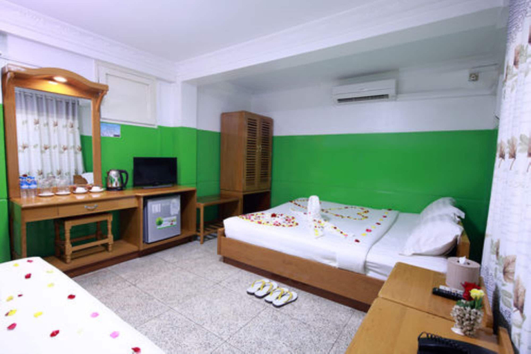 Bedroom 2, Hotel Venus, Mandalay