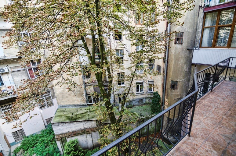 Others 5, Apartment Saksaganskogo 7, L'vivs'ka