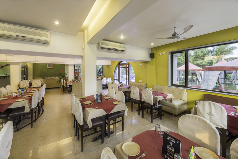 Food & Drinks 5, Treebo Green Park, North Goa